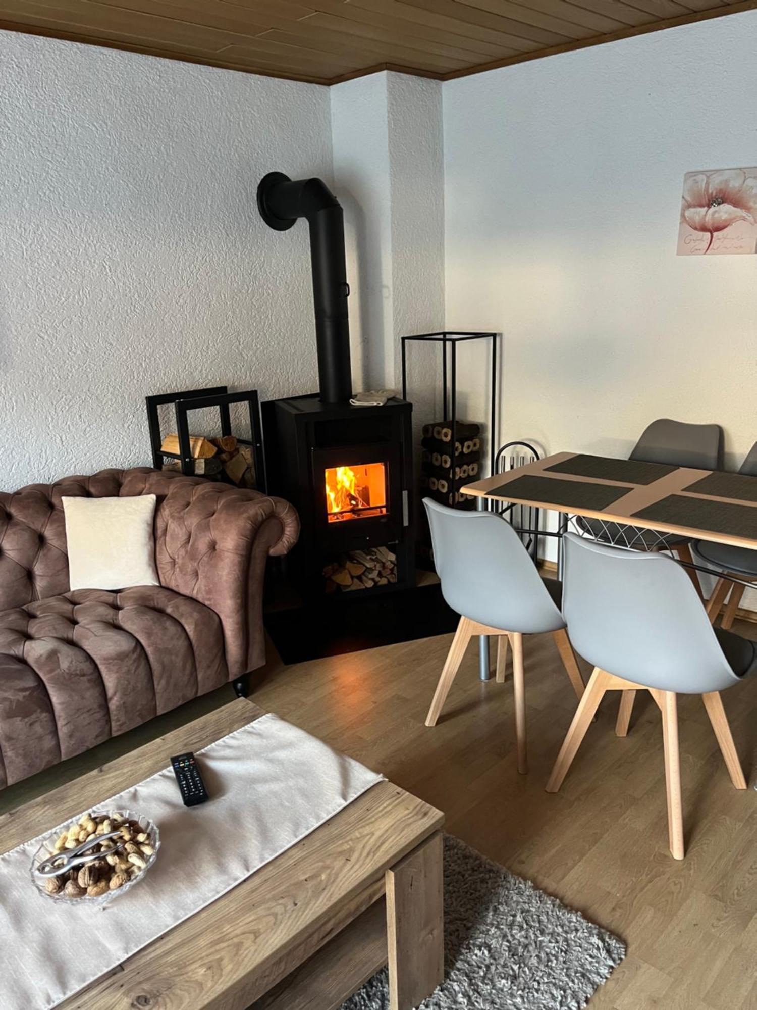 Ferienwohnung In Dahn Bagian luar foto